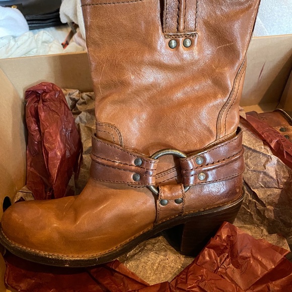 Frye Boots - Picture 6 of 7